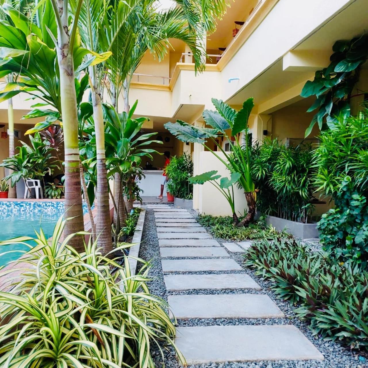 Sorenzo Maldives Thoddoo Exterior photo